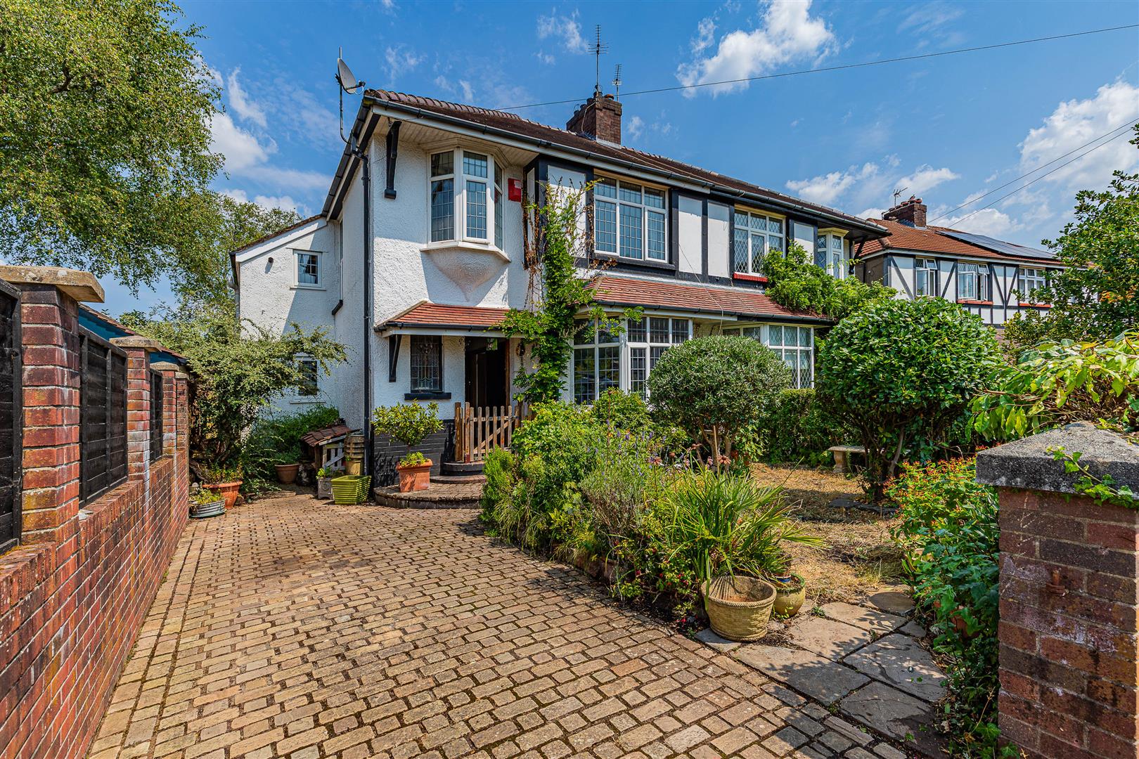 Pendraw Place, Cyncoed, Cardiff